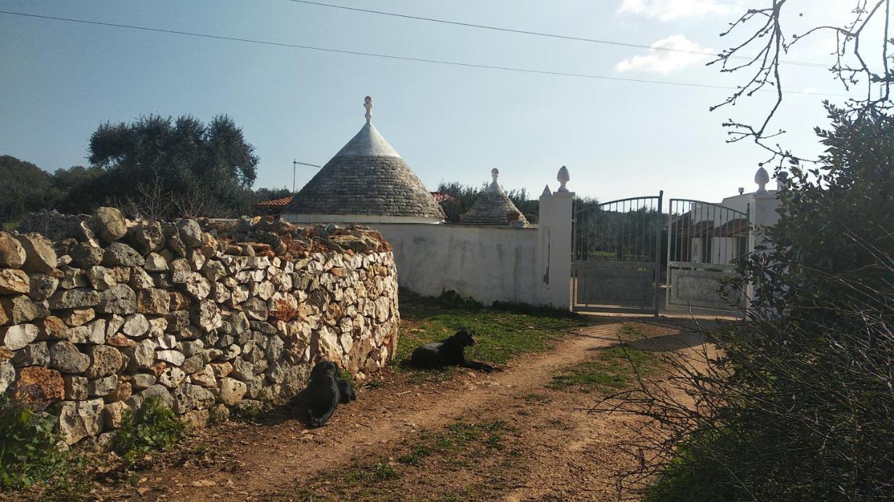 Piccolo Trullo Ostunese Le Jardin De Sophie' Остуни Екстериор снимка