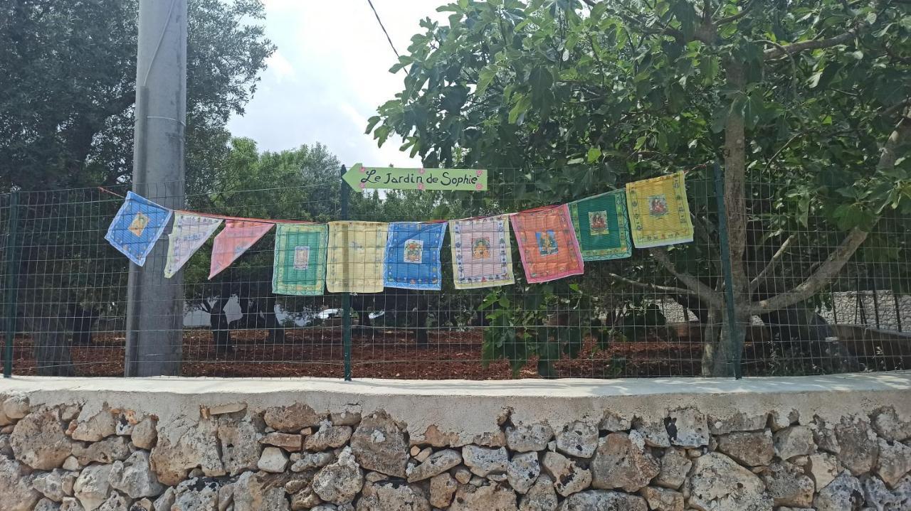 Piccolo Trullo Ostunese Le Jardin De Sophie' Остуни Екстериор снимка